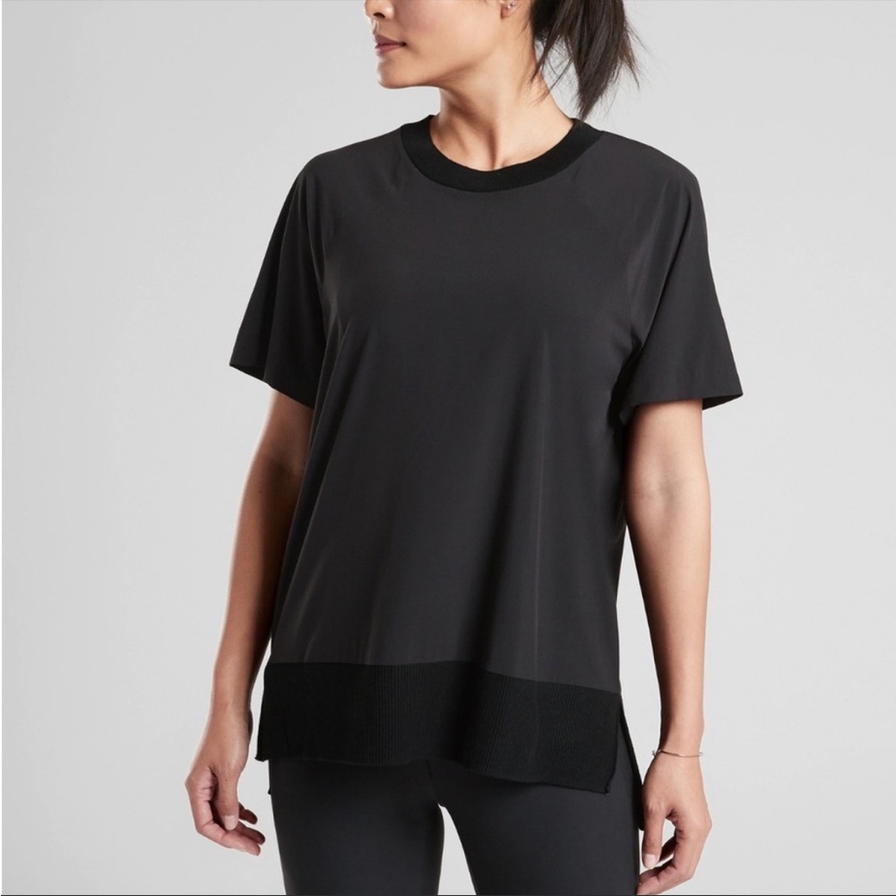 Athleta Charcoal Short Sleeve Tee